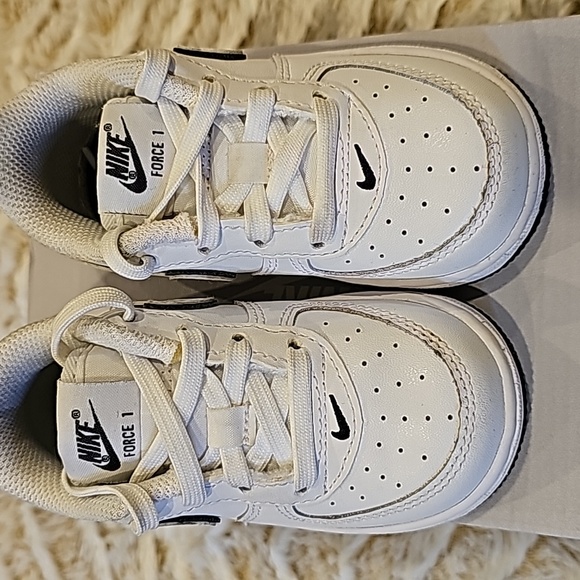 Nike Force 1 low with box - Picture 6 of 8